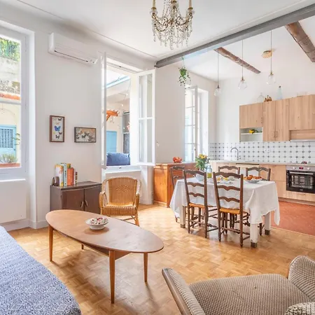 Tomette - Welkeys Apartment *