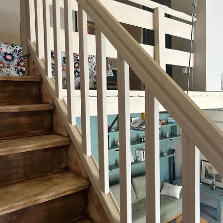 Atypique Et Nid Urbain Apartment
