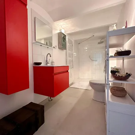 Casa Terra Rossa Le Confort Creatif Au Coeur De Marseille Marseille