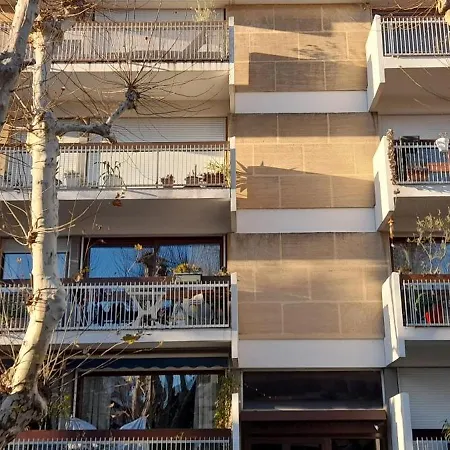 Ideal Long Sejour-appartement Calme-3 Апартаменты *