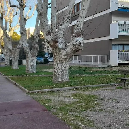 Апартаменты Ideal Long Sejour-appartement Calme-3 Марсель