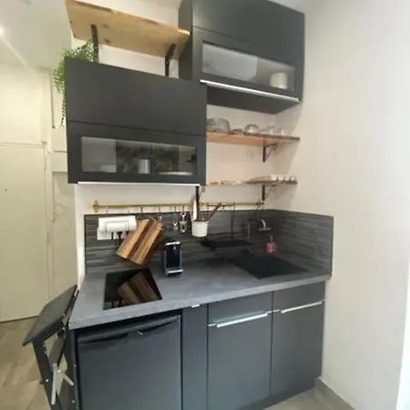 Apartment Studette Marseillaise