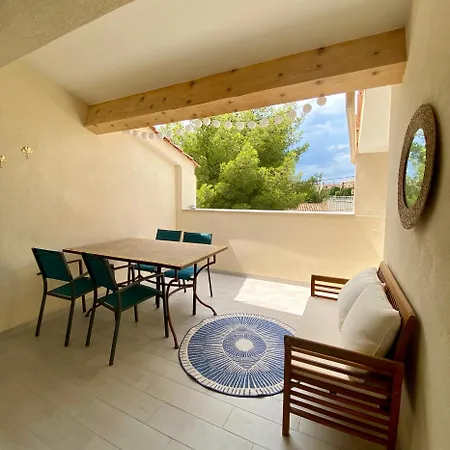 Beau Duplex Marseillais Tres Lumineux Апартаменты Марсель