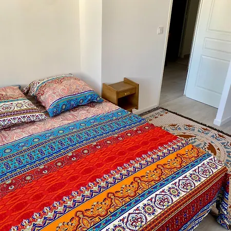 Апартаменты Beau Duplex Marseillais Tres Lumineux