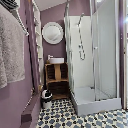 Apartment Cosy Longchamps Centre *