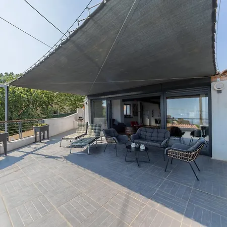 Bella Piscine & Jacuzzi Villa