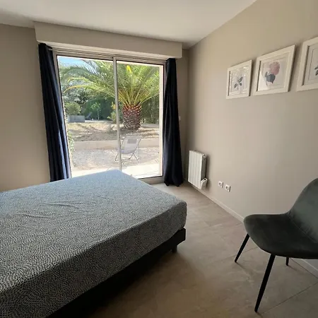 Apartment Havre De Douceur Avec Piscine Et Jardin Marseille