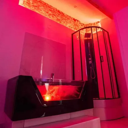Maisonnette Romantique Avec Balneotherapie - Redroom Apartment *