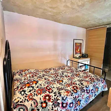 Apartment Atypique Et Nid Urbain