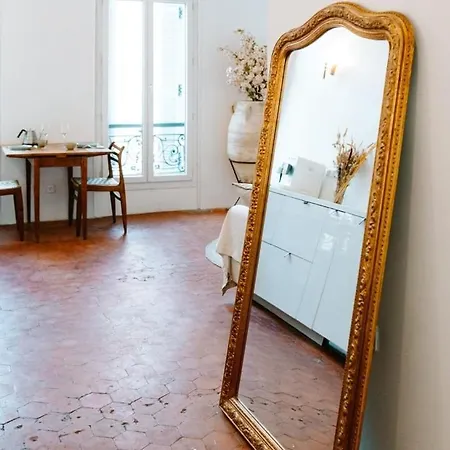 |aaa|- Pure & Natural Massilia Center Apartamento Marsella