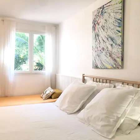 - Jardin Secret Apartment *