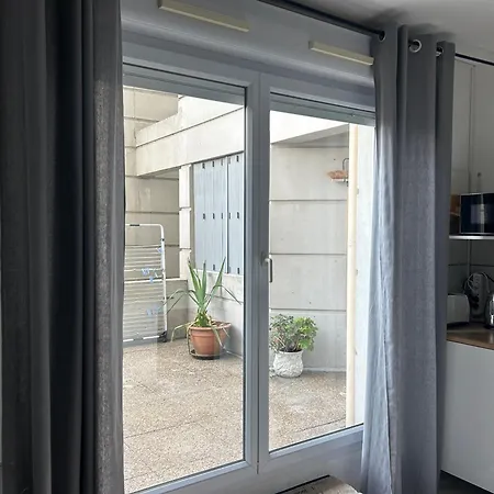 Apartment Saint Charles