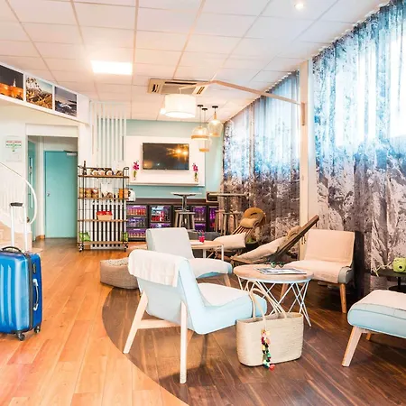 Ibis Styles Centre Prado Place Castellane 3*