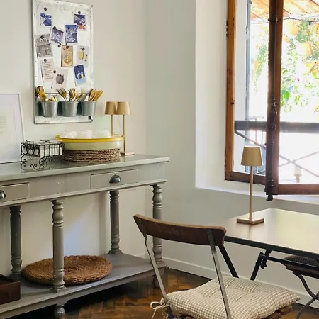 Maison Olea *