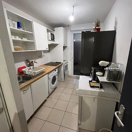Spacieux Avec Piscine Apartment *