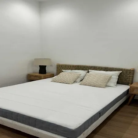 Splendid One Bedroom