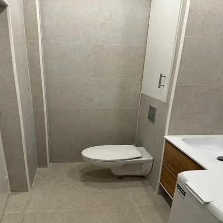 Splendid One Bedroom Marseille