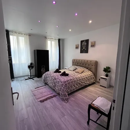 « le Madeleine » Apartment