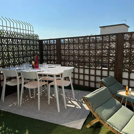 Stunning Rooftop, Near Cours Julien *