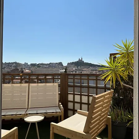Apartment Stunning Rooftop, Near Cours Julien Marseille