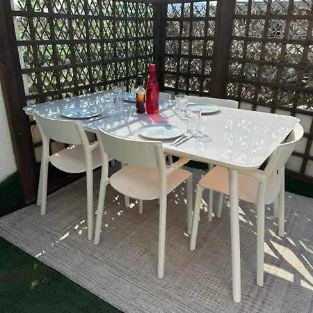 Apartment Stunning Rooftop, Near Cours Julien *