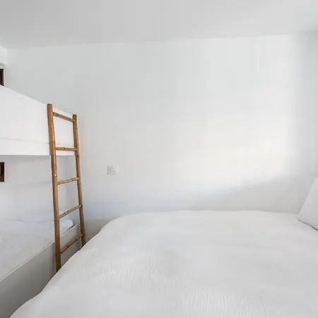 T2 De Charme Aux Goudes Apartment *