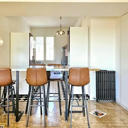 3 Bedroom With Beautiful View Old Port * Marseille