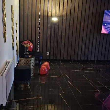 Rooum Love hotel Septemes-les-Vallons