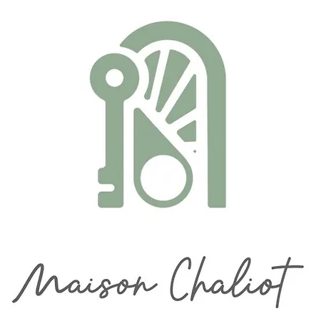 Maison Chaliot Hosts & Events Couette-café