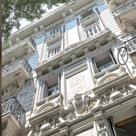 Bed & Breakfast Maison Chaliot Hosts & Events Marsiglia