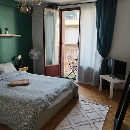 Proche Saint Charles Et Port Avec Netflix Quarto em Acomodações Particulares Marselha