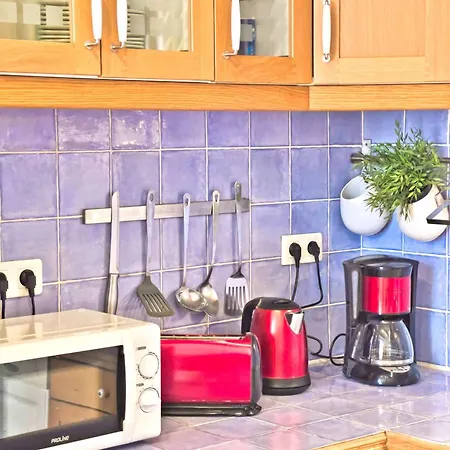Vieux-port : Cozy, Calme Et Pratique Apartment