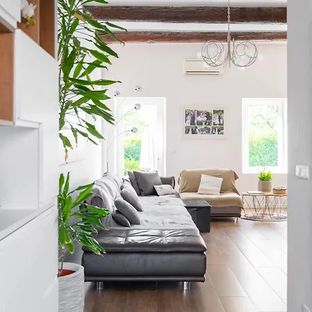 Queen Avec Jardin, Piscine Et Chauffe Interieur - 15 Couchages Villa Marseille