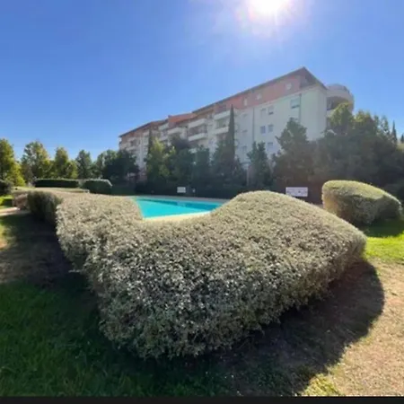 Superbe T2 Confort & Elegance Parking Prive & Piscine * Marseille
