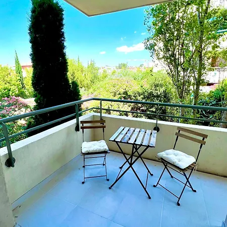 Superbe T2 Confort & Elegance Parking Prive & Piscine * Marseille