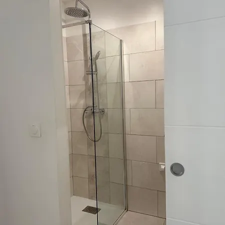 公寓 Escapade Marseillaise Proche De La Plein Sud Avec Jardin Prive - Clim & Wifi Gratuit *