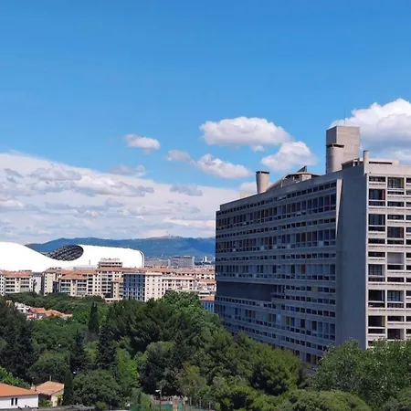 Pansiyon Entre Et Stade Velodrome Marsilya