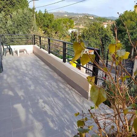Villa 140 M2 Piscine Jardin 5 Personnes Et Un Bebe