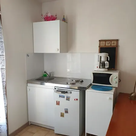 Villa 140 M2 Piscine Jardin 5 Personnes Et Un Bebe *