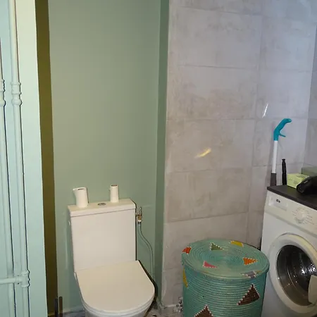 Le Letizia-wifi-netflix-balcon-friche Belle De Mai Urban Nestconciergerie * Marseille
