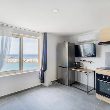 Appartement Les Goudes, Acces Direct A La Plage, Vue