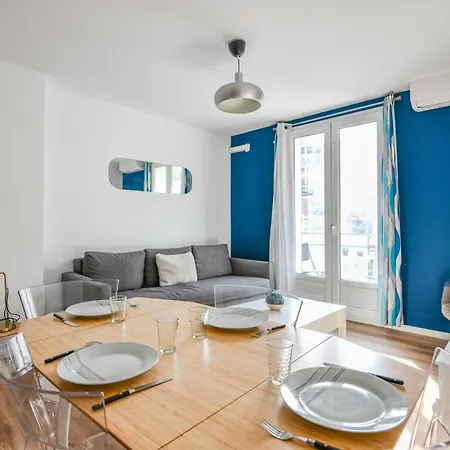 3 Ch Avec Balcon A La Joliette Marseille