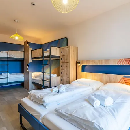 Hotel Meininger Centre La Joliette