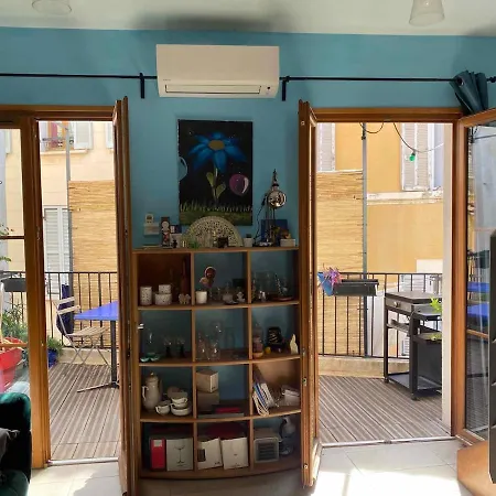 Panier Apartment4 Bedrooms 2 Bathrooms Terrace 12 Rue Saint Pons Apartment