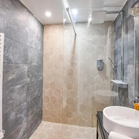 Le Breteuil - Standing Proche Vieux-port Apartamento *
