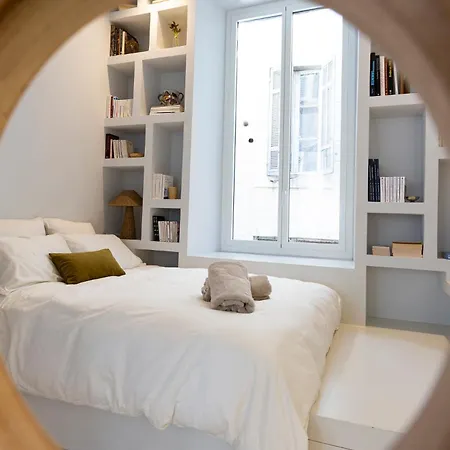 Superbe Loft Moderne En Plein Centre *