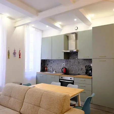 La Cachette Du Panier A Apartamento