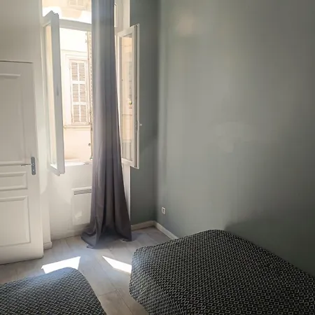 Apartment Beau 2 Pieces Vieux Port De Marseille