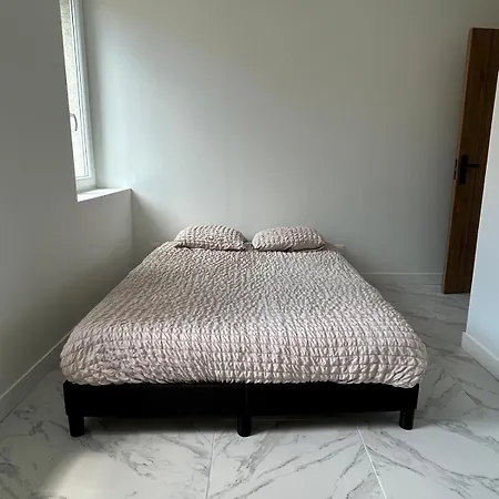 Apartament T3, Wi-fi ,climatise 2eme Etage Et Dernier Etage *