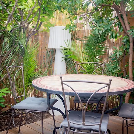 Avec Jardin A 500m Des Plages Prado Borely Appartement